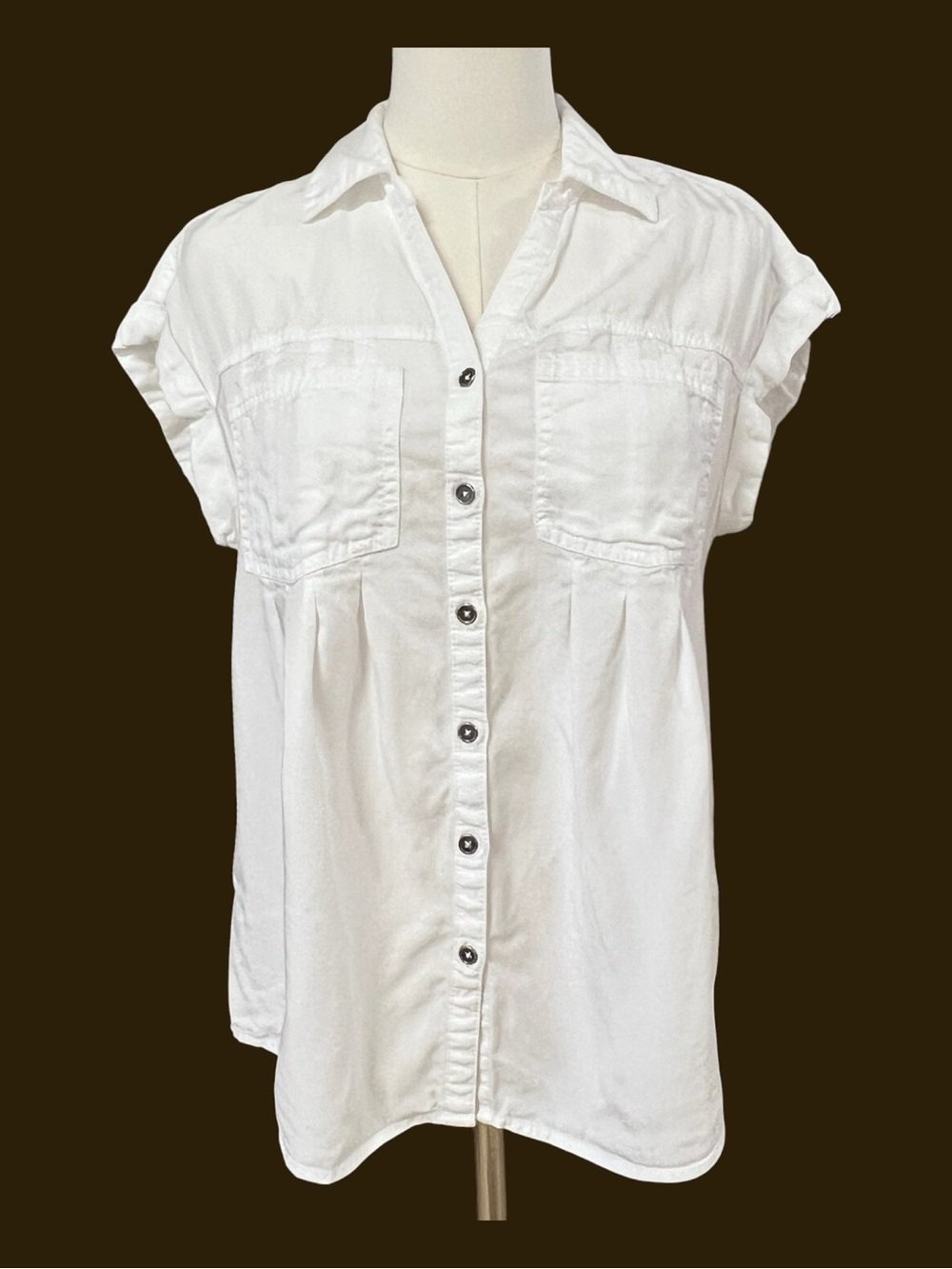 EUC Style & Co White Button Front Cap Sleeve Shirt 2 Chest Pockets | Size XS